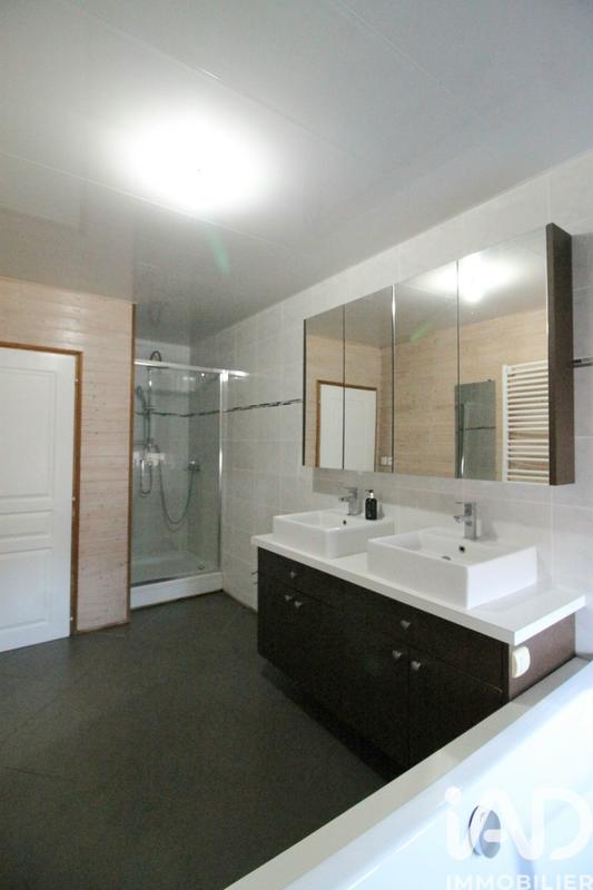 Appartement - 117 m² - 4 pièces