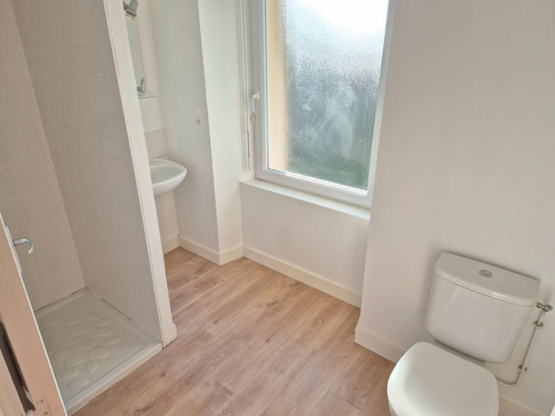 Maison - 81 m² - 5 pièces