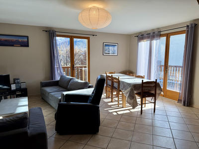 Maison - 180 m² - 6 pièces