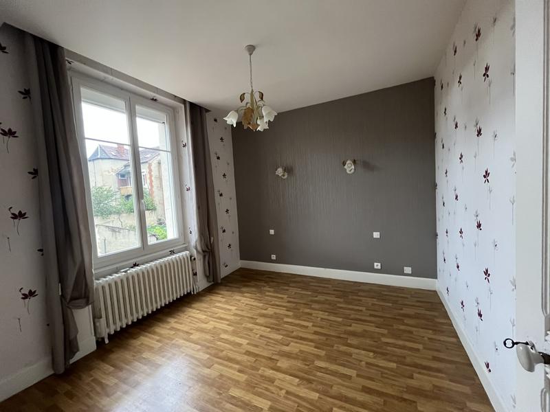 Maison - 162 m² - 6 pièces