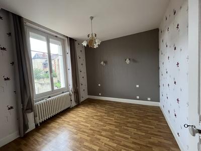 Maison - 162 m² - 6 pièces