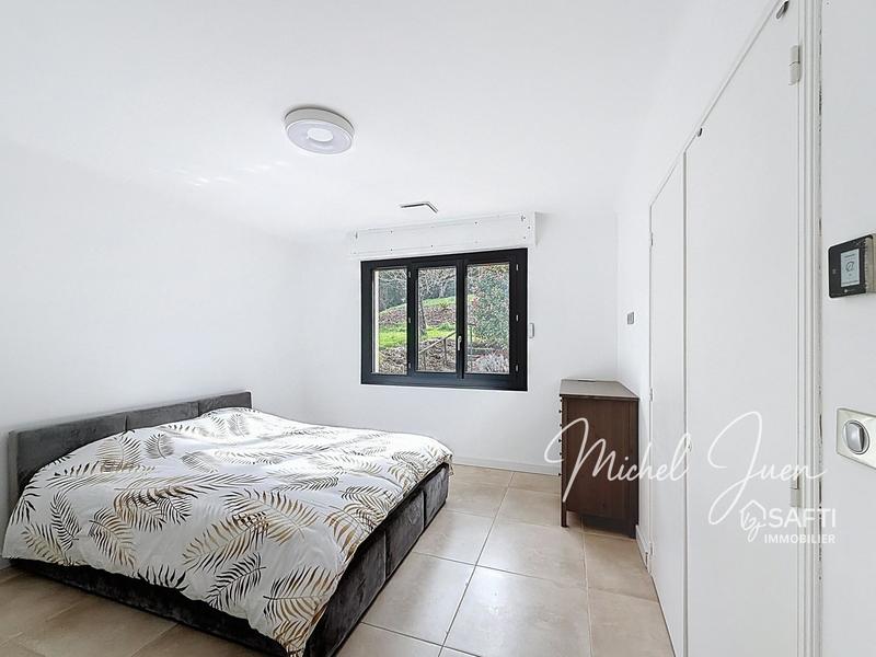 Appartement - 126 m² - 4 pièces