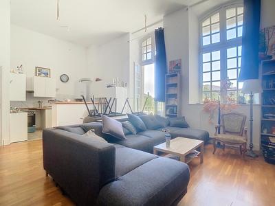 Appartement - 110 m² - 4 pièces