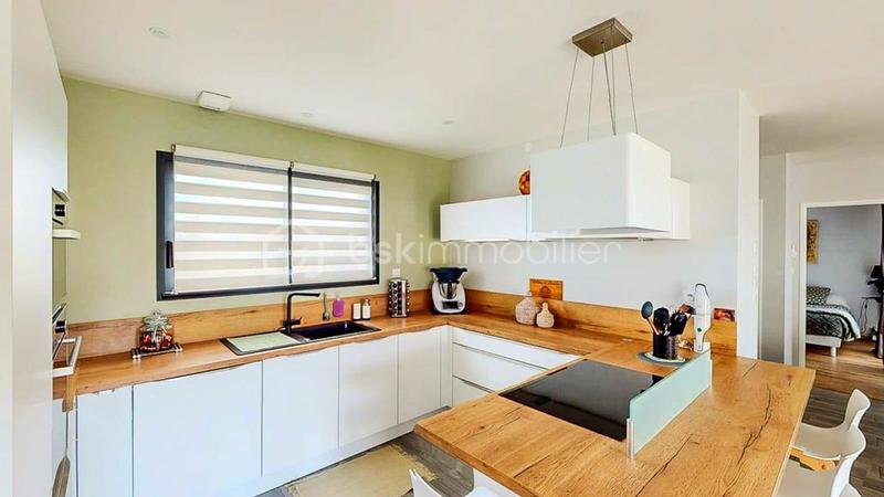 Maison - 115 m² - 5 pièces