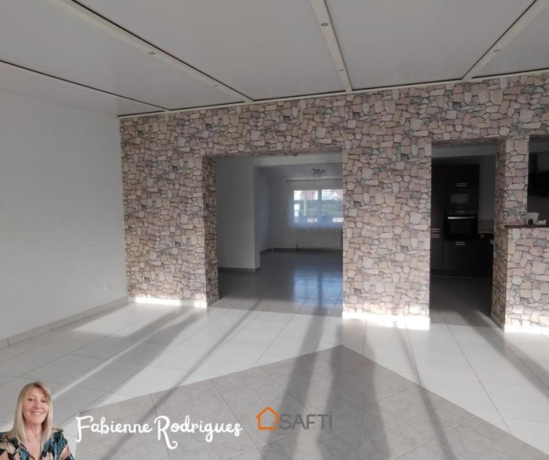 Maison - 105 m² - 7 pièces