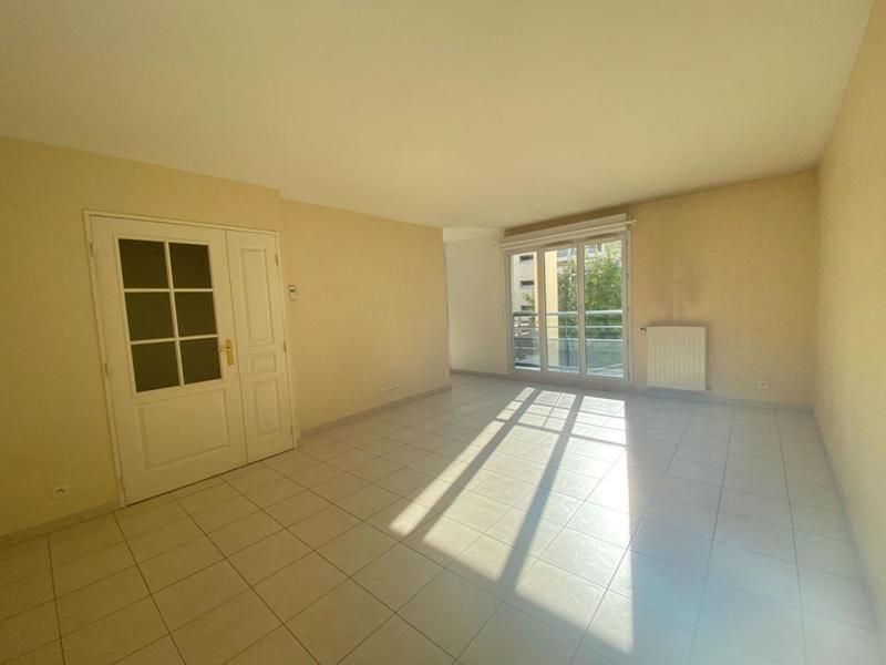 Appartement - 60 m² - 2 pièces