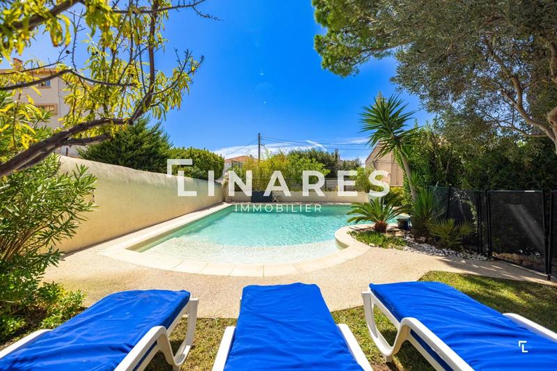 Villa - 196 m² - 6 pièces