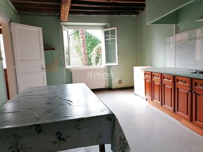 Maison de village - 90 m² - 3 pièces