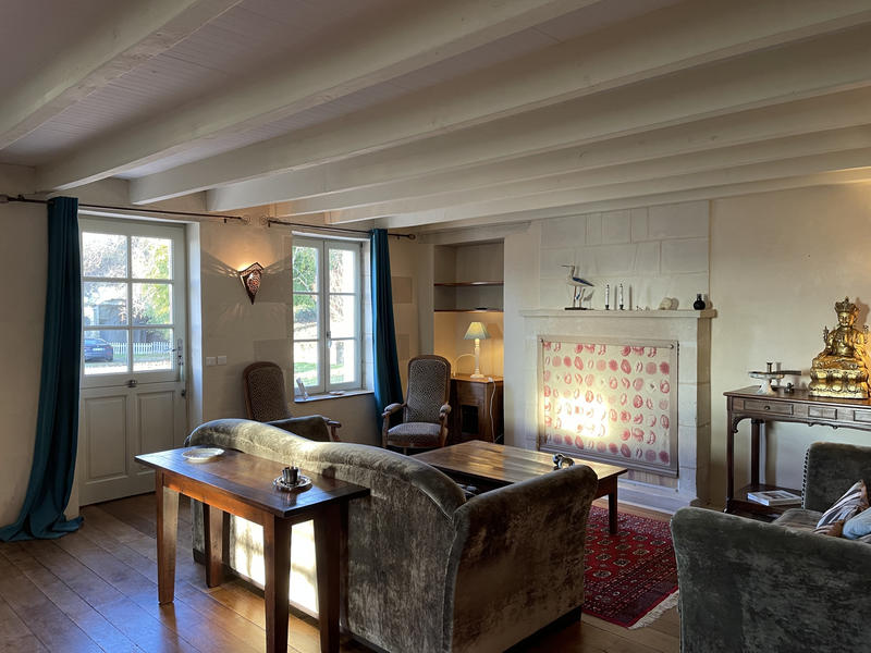 Maison - 216 m² - 7 pièces