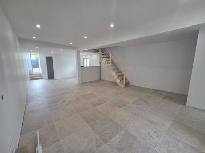 Maison - 87 m² - 4 pièces