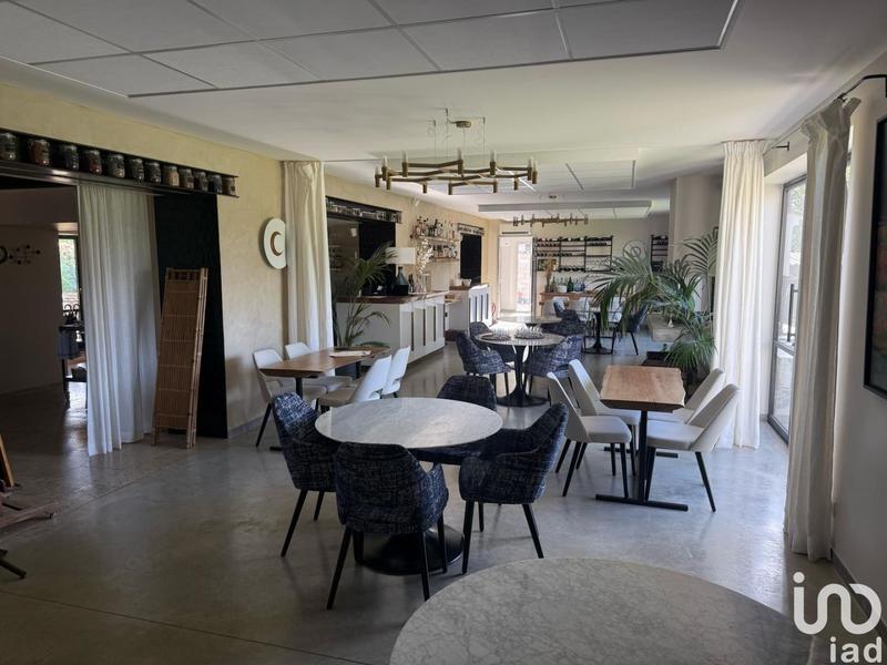 Local commercial - 344 m²