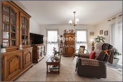 Appartement - 71 m² - 3 pièces