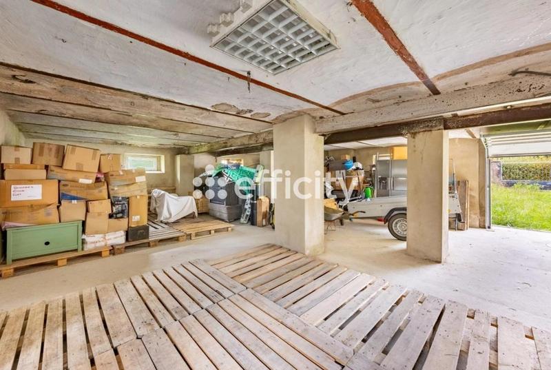 Maison - 160 m² - 8 pièces