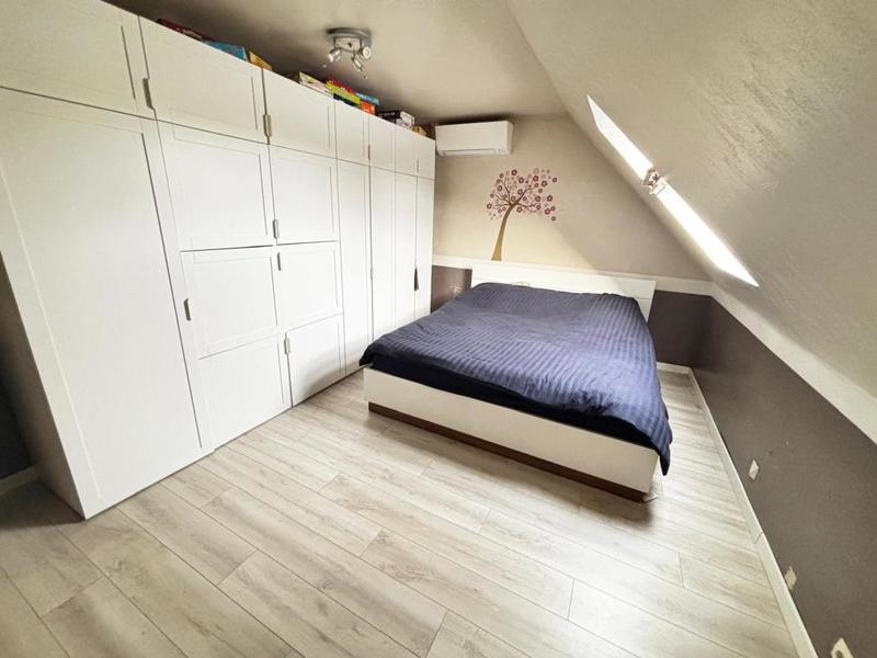 Maison - 170 m² - 7 pièces