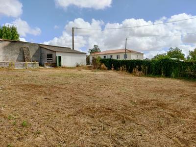 Terrain - 672 m²