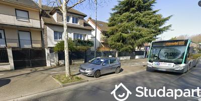 Chambre - 12 m² - 1 pièce