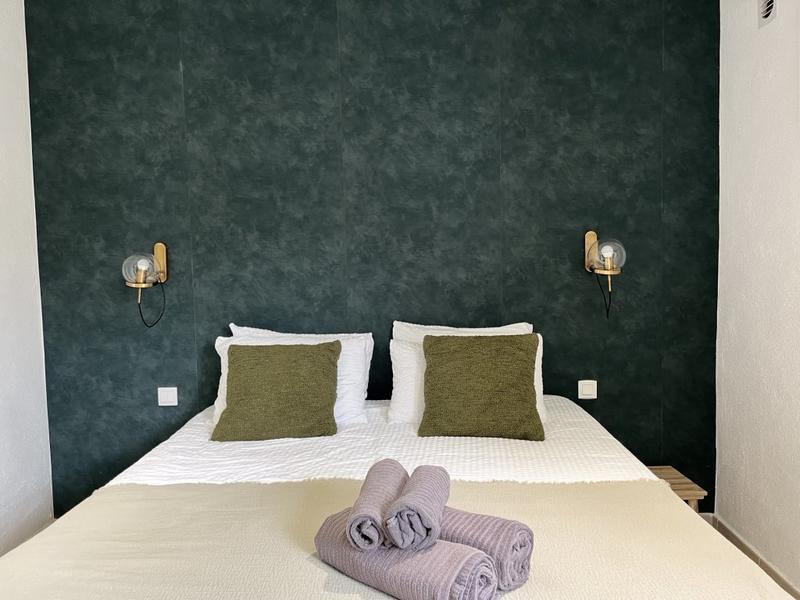 Propriété - 304 m² - 12 pièces