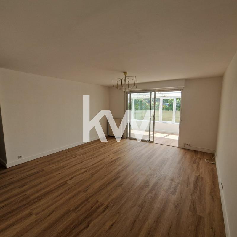 Pavillon - 90 m² - 5 pièces