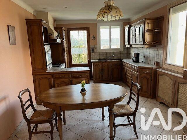 Maison - 145 m² - 7 pièces