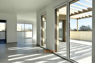 Appartement - 107 m² - 4 pièces