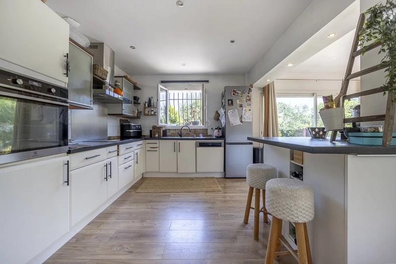 Maison - 149 m² - 4 pièces