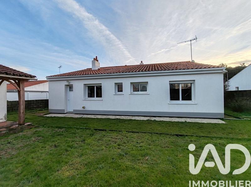 Maison - 93 m² - 4 pièces