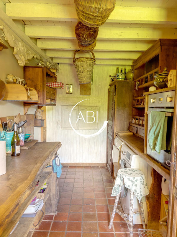 Maison ancienne - 172 m² - 6 pièces