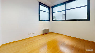 Local commercial - 255 m²