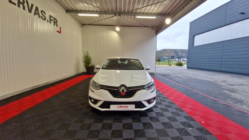 Renault Mégane IV blue dci 115 business