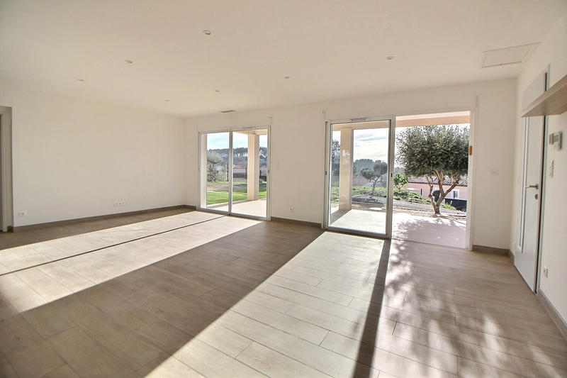 Maison - 126 m² - 5 pièces