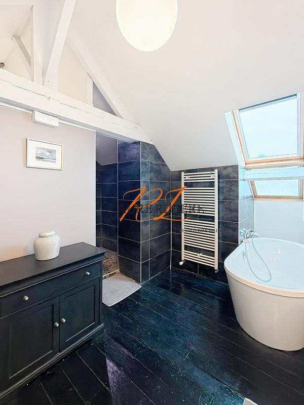 Maison de maîtres - 181 m² - 6 pièces