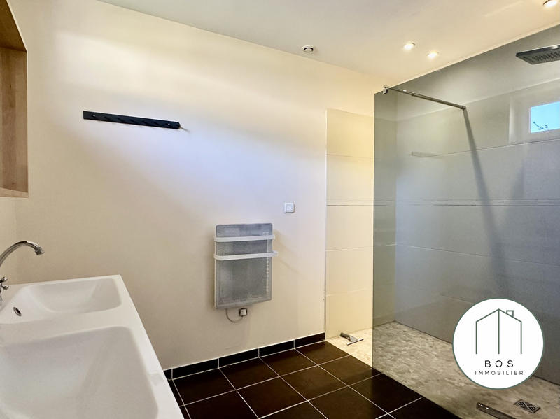 Villa - 145 m² - 6 pièces