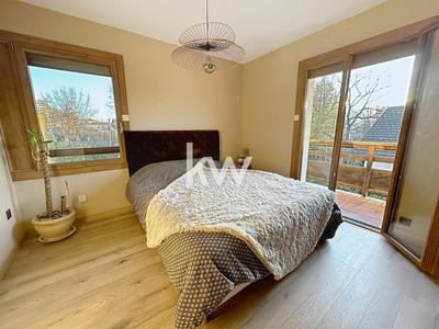 Appartement - 79 m² - 3 pièces