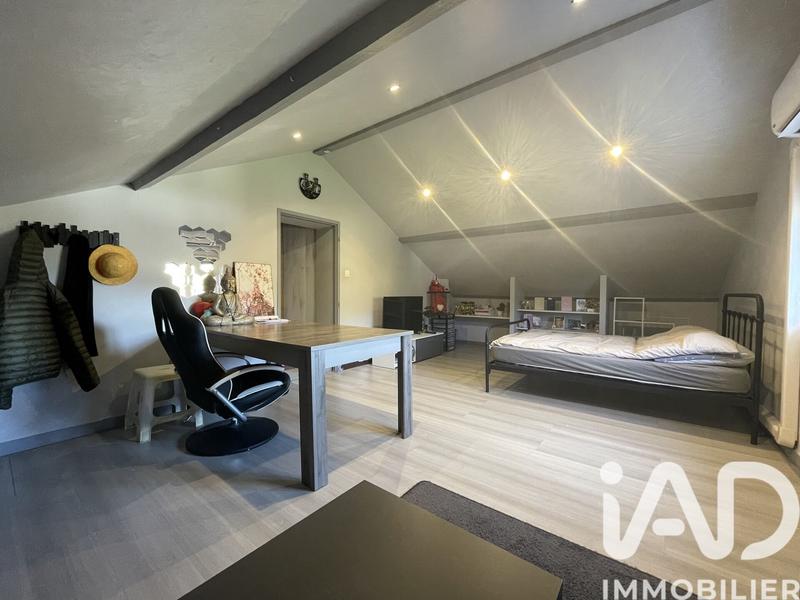 Maison - 111 m² - 5 pièces
