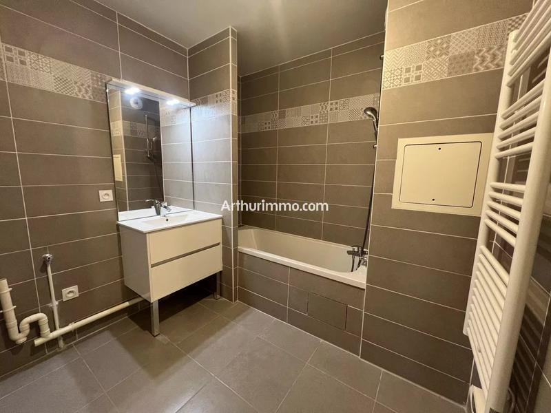 Appartement - 67 m² - 3 pièces