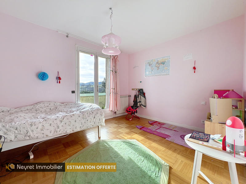 Maison - 127 m² - 5 pièces