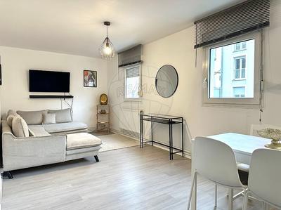 Appartement - 49 m² - 2 pièces