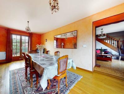 Maison - 155 m² - 6 pièces