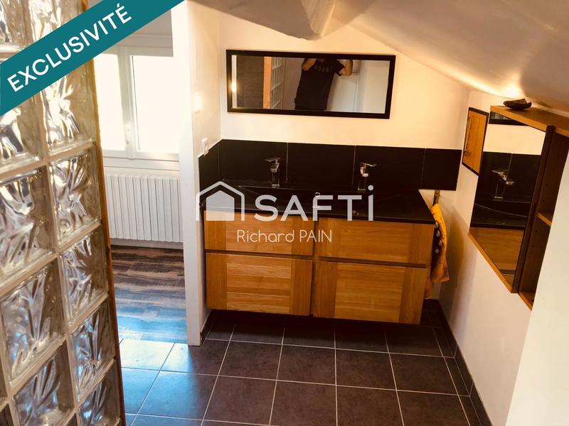 Maison - 240 m² - 8 pièces