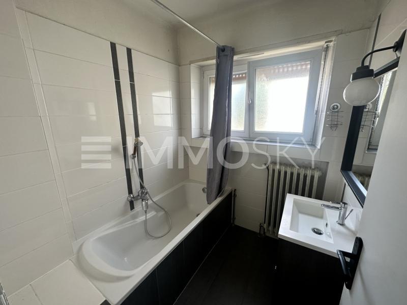 Immeuble - 210 m² - 12 pièces