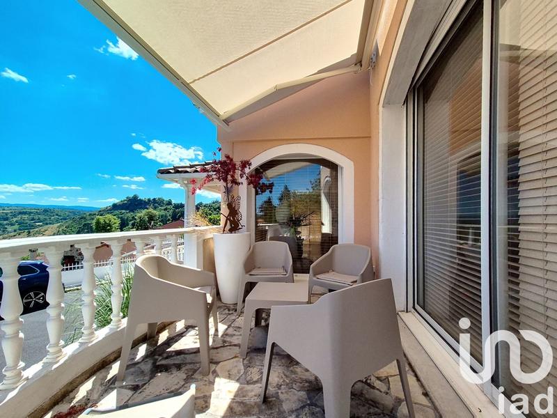 Maison de maîtres - 234 m² - 7 pièces