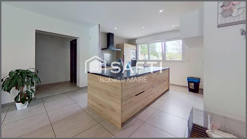 Maison - 132 m² - 6 pièces