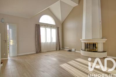 Maison - 171 m² - 6 pièces