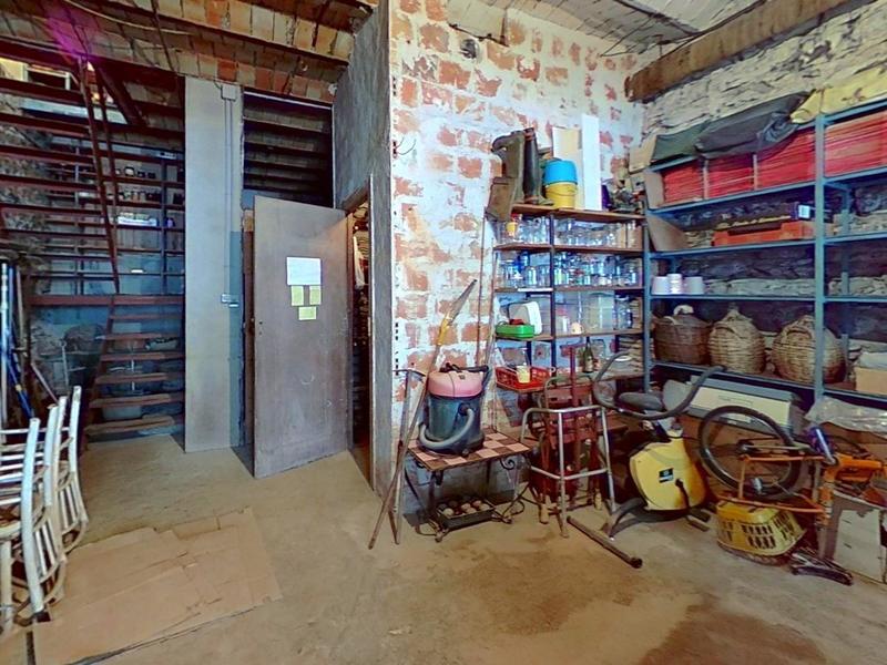 Maison traditionnelle - 143 m² - 8 pièces