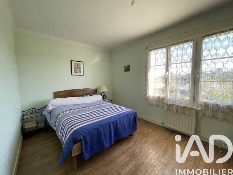 Maison - 180 m² - 8 pièces