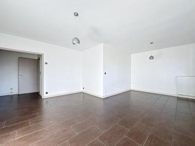 Appartement - 98 m² - 4 pièces