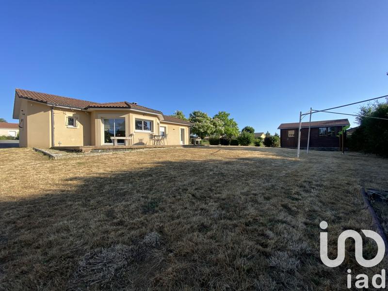 Maison - 104 m² - 4 pièces