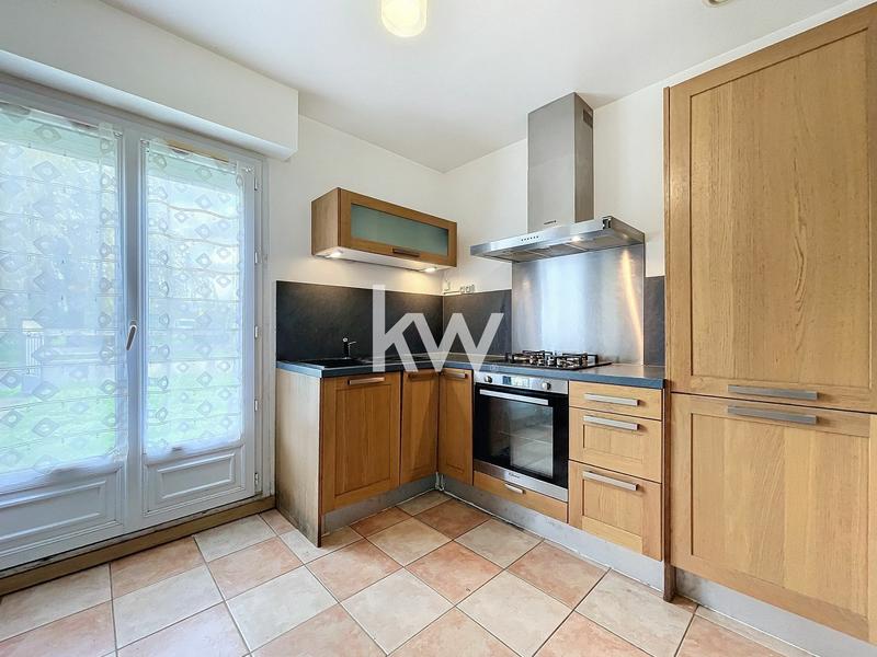 Pavillon - 92 m² - 5 pièces