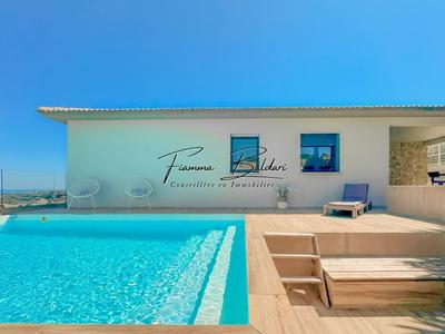 Villa - 175 m² - 7 pièces