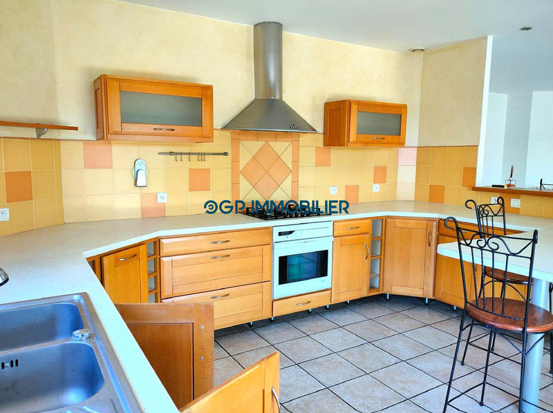 Maison - 145 m² - 5 pièces